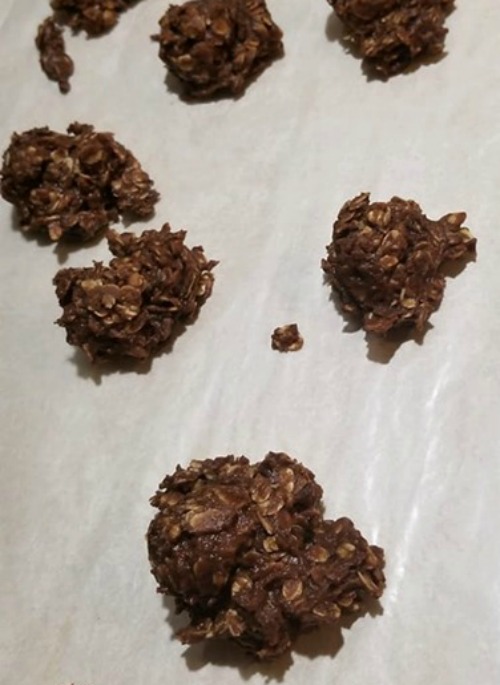 No Bakes scooped on parchment paper