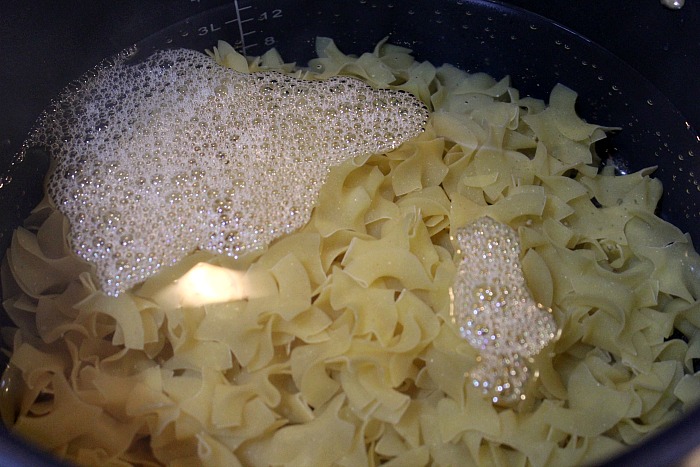 No Yolk Noodles In Stockpot With Water