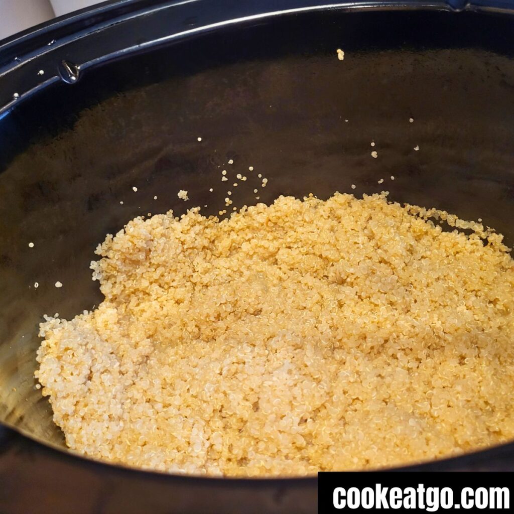 Quinoa in crokcpot before cooking